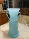 Vase De Style Trophée En Verre Opalin Bleu Kralik Art, Tchécoslovaquie