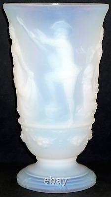 Vase en verre art opalescent large Musicien et Danseurs France Menuet Etling Sabino