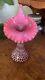 Vase En Verre D'art De Canneberge Fenton - Opalescent Jack In The Pulpit Ruffled Crimped