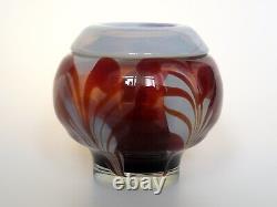 Vase en verre d'art opalescent vintage