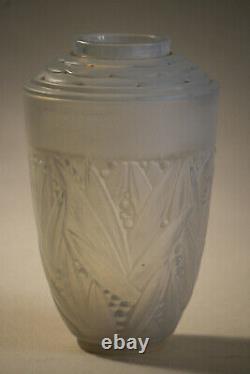 Vase en verre opalescent signé Marius SABINO rare, Eucalyptus, Art Déco français 7098