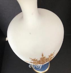 Vase en verre opalin blanc satiné bohémien 12h, peint à la main