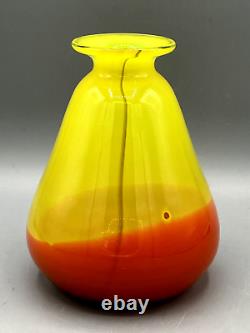 Vase en verre opalin tchèque Loetz Orange & Jaune Tango Art Déco Verre d'Art Vintage