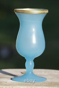 Vase en verre opaline bleu italien vintage avec bordure en perles d'ormolu 14cm 5.5 pouces Murano Nason