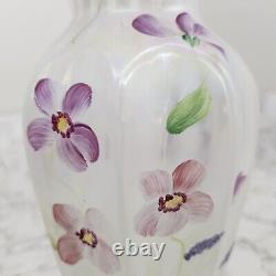 Vase peint en verre opalescent français Fenton signé Susan K Fenton avec autocollant