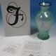 Vase Suspendu En Verre Fenton Art Glass Willow Green Opalescent Avec Cœurs Signés, 8 Pouces.