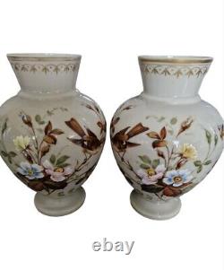 Vases en opaline français anciens