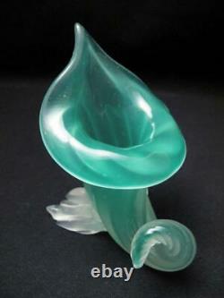 Véritable Vintage Italien Murano Opaline Glass Cornucopia Vase Avec Étiquette Seguso