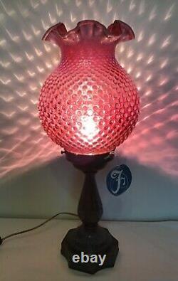 Vintage Fenton Art Verre Cranberry Opalescent Hobnail Lampe Q1