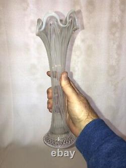 Vintage Fenton Blanc Opalescent Art Verre Ajouré Rib Vase 12 Fantastique Look