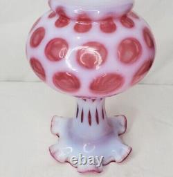 Vintage Fenton Canneberge En Verre Rose Ruffled Vase Coin Dot Opalescent 8,5