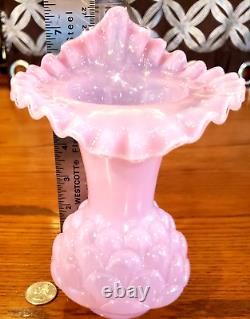 Vintage Vase Fenton Jacqueline Verre Opaline Rose Clair 61-63 Ans