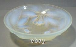 Vintage/antique Français 9.5 Glass Opalescent Cherry Bowl Signé G Vallon Des Années 1930